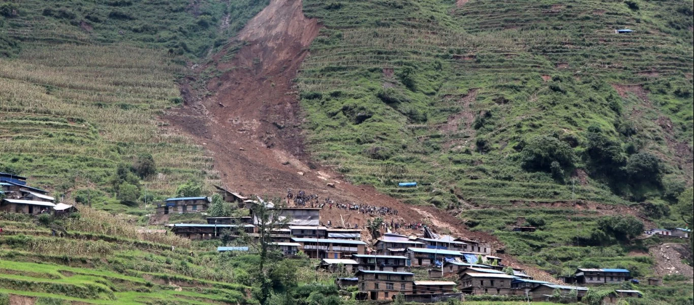 Τουλάχιστον 16 νεκροί από τις πλημμύρες στο Νεπάλ (βίντεο)